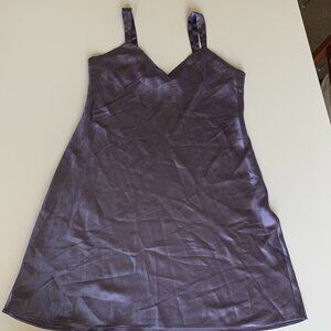 Ivy & Annabelle Lavender Satin Chemise Like New Size M